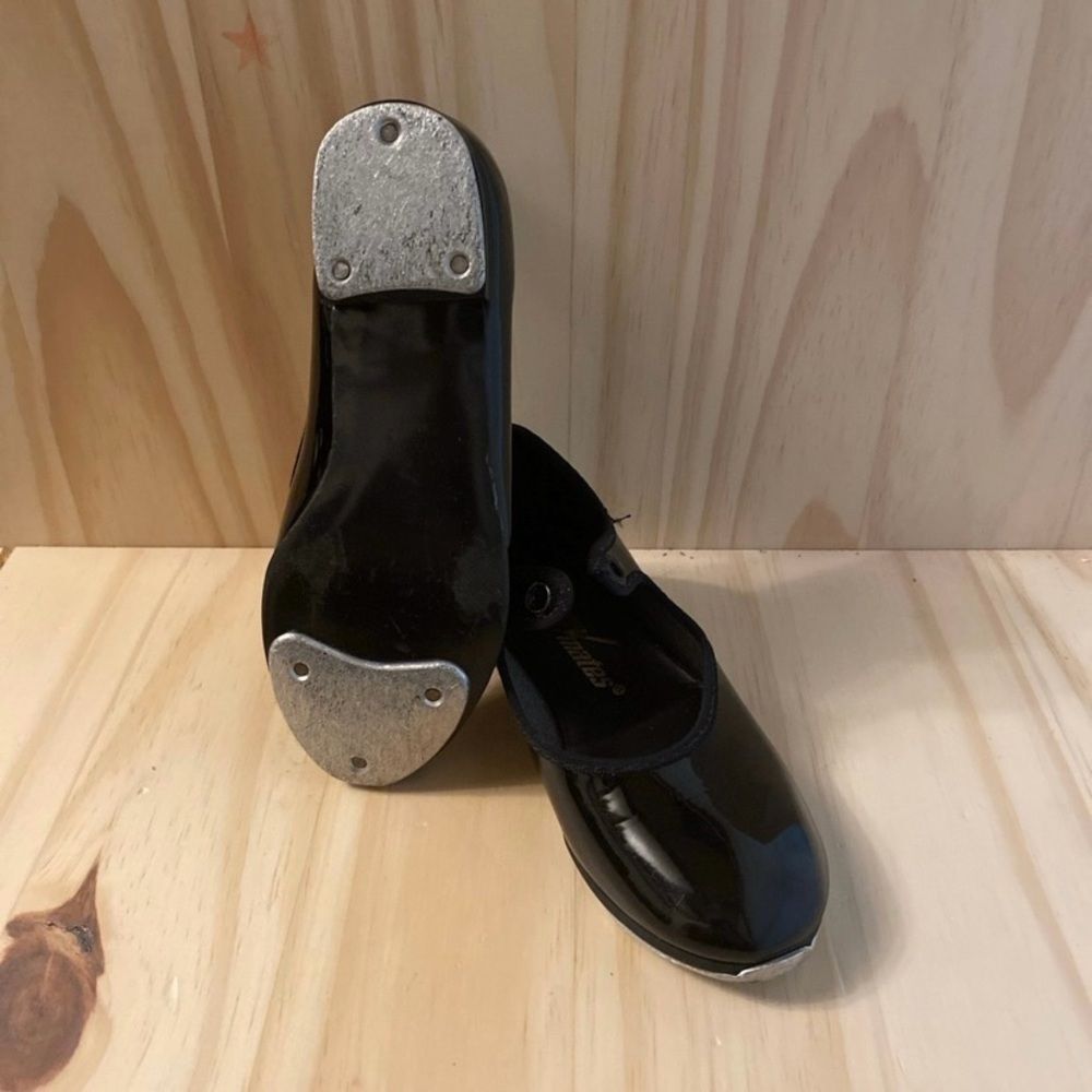 Vintage 1990s Dance Mates Children’s Patent‎ Leather Tap Shoes